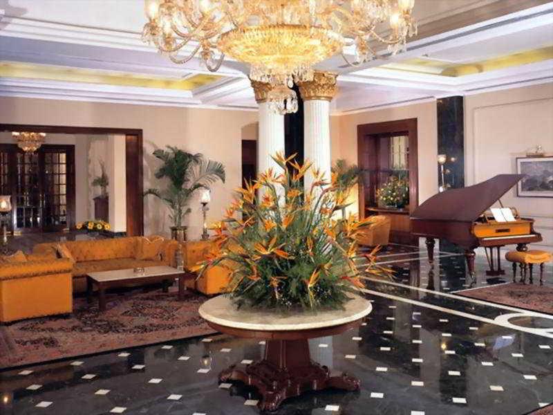 Hotel The Oberoi Grand Kalkutta Exterior foto